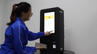 15,6-Zoll-Selbstbestellungskiosk für den Außenbereich mit Fingerabdruckleser, 720P