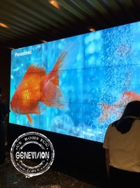 Lcd-Schirm nahtlose 0.44mm der ultra schmale Einfassungs-Videowand-digitalen Beschilderung 55 Zoll Innen