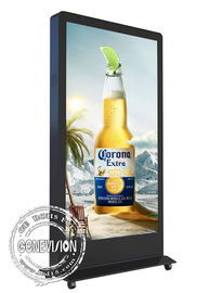 Touch Screen Androids 6,0 außerhalb der digitalen Beschilderung 65 Zoll-Gesichtserkennungs-Kamera LCD-Werbungs-Kiosk