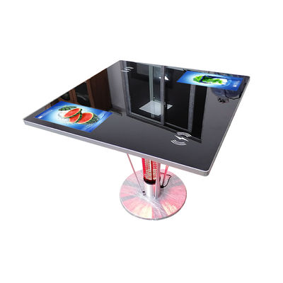 15.6in kapazitiver Touch Screen Spieltisch 1366x768 mit drahtlosem Telefon-Ladegerät